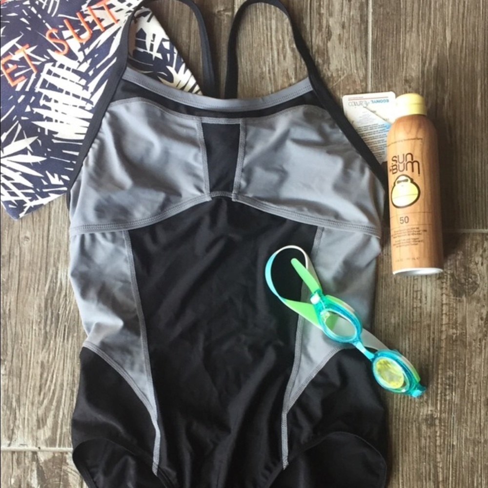 New Athleta performance Swim Suit